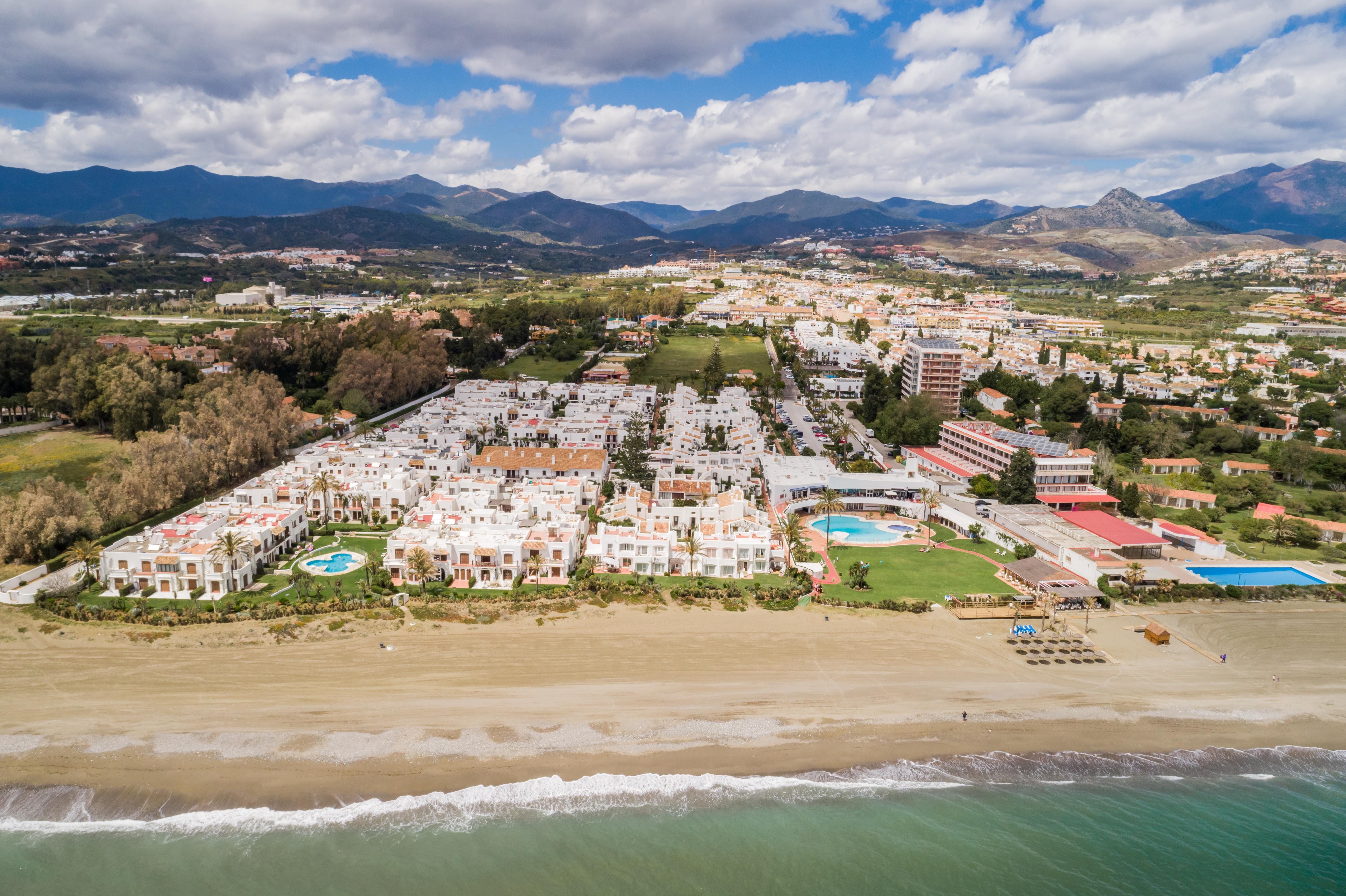 Macdonald Villacana Resort エステポナ エクステリア 写真