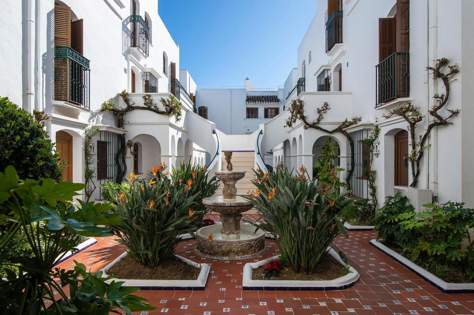 Macdonald Villacana Resort エステポナ エクステリア 写真