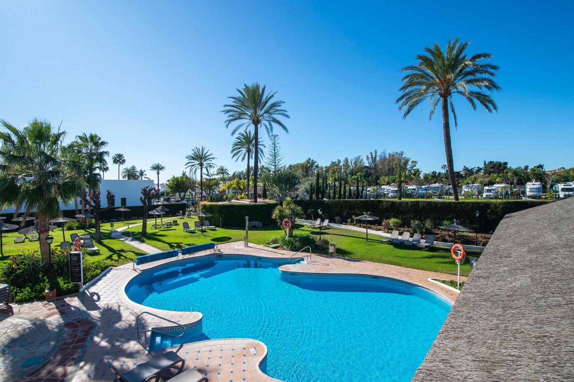 Macdonald Villacana Resort エステポナ エクステリア 写真