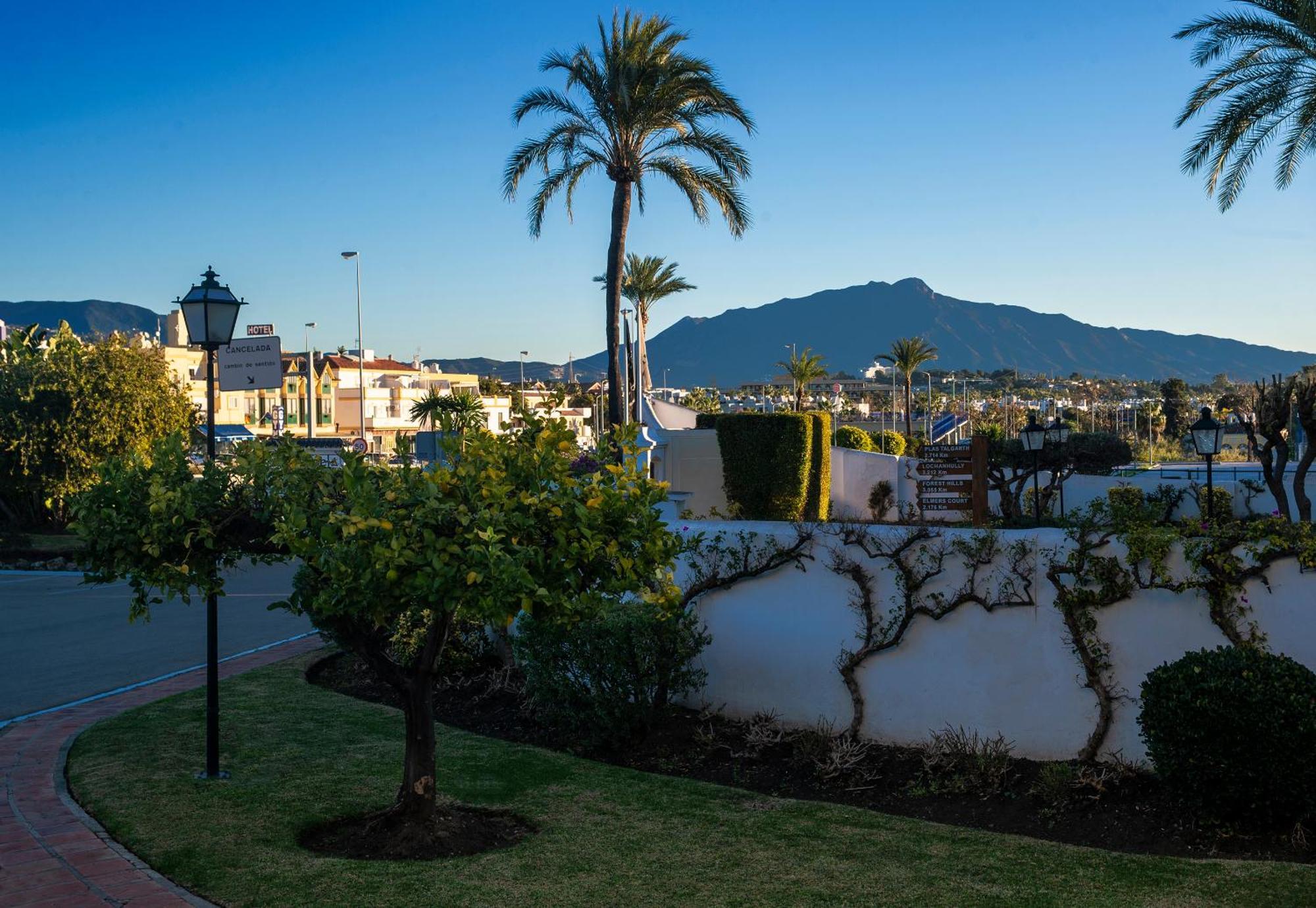 Macdonald Villacana Resort エステポナ エクステリア 写真