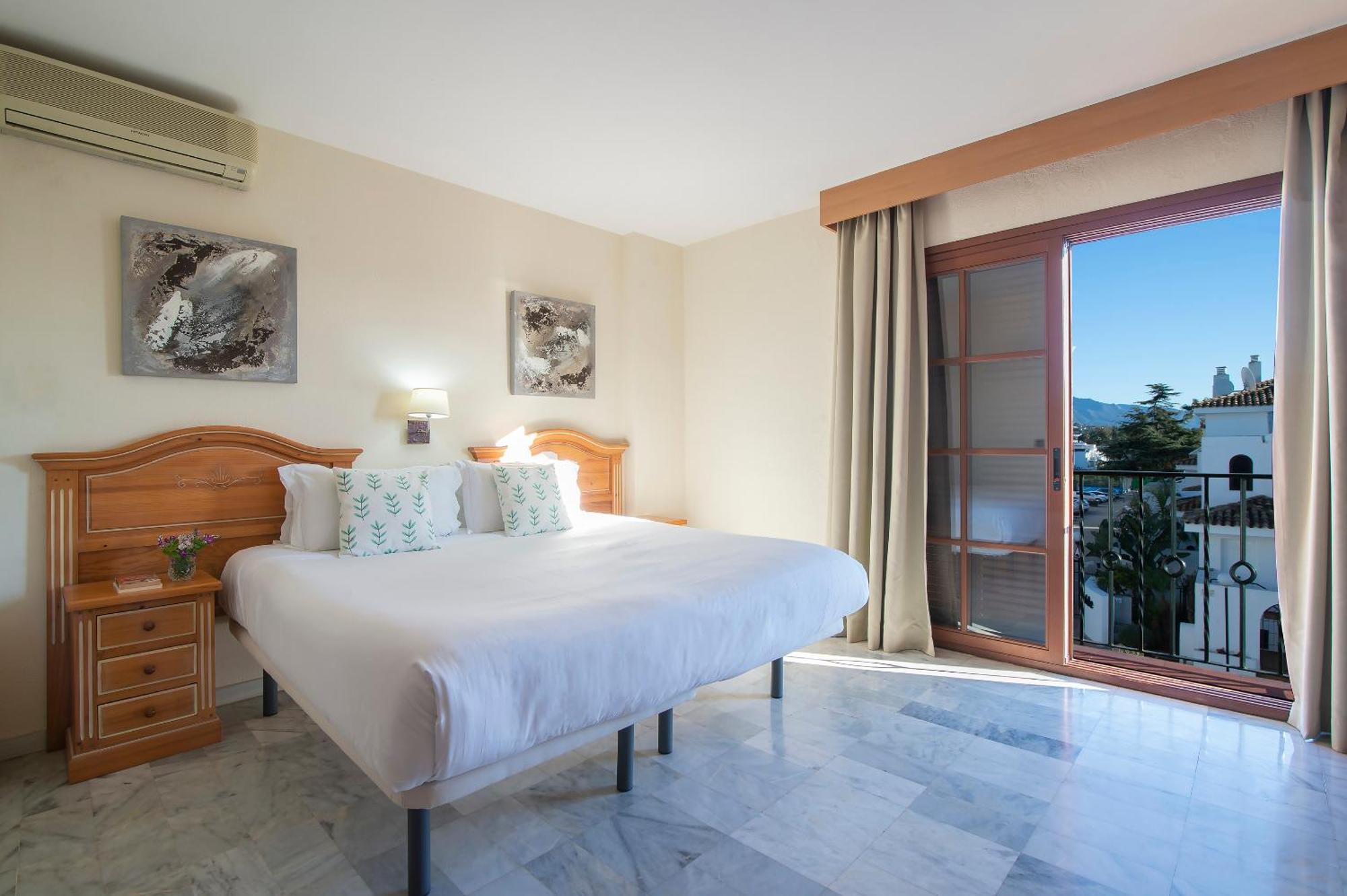 Macdonald Villacana Resort エステポナ エクステリア 写真